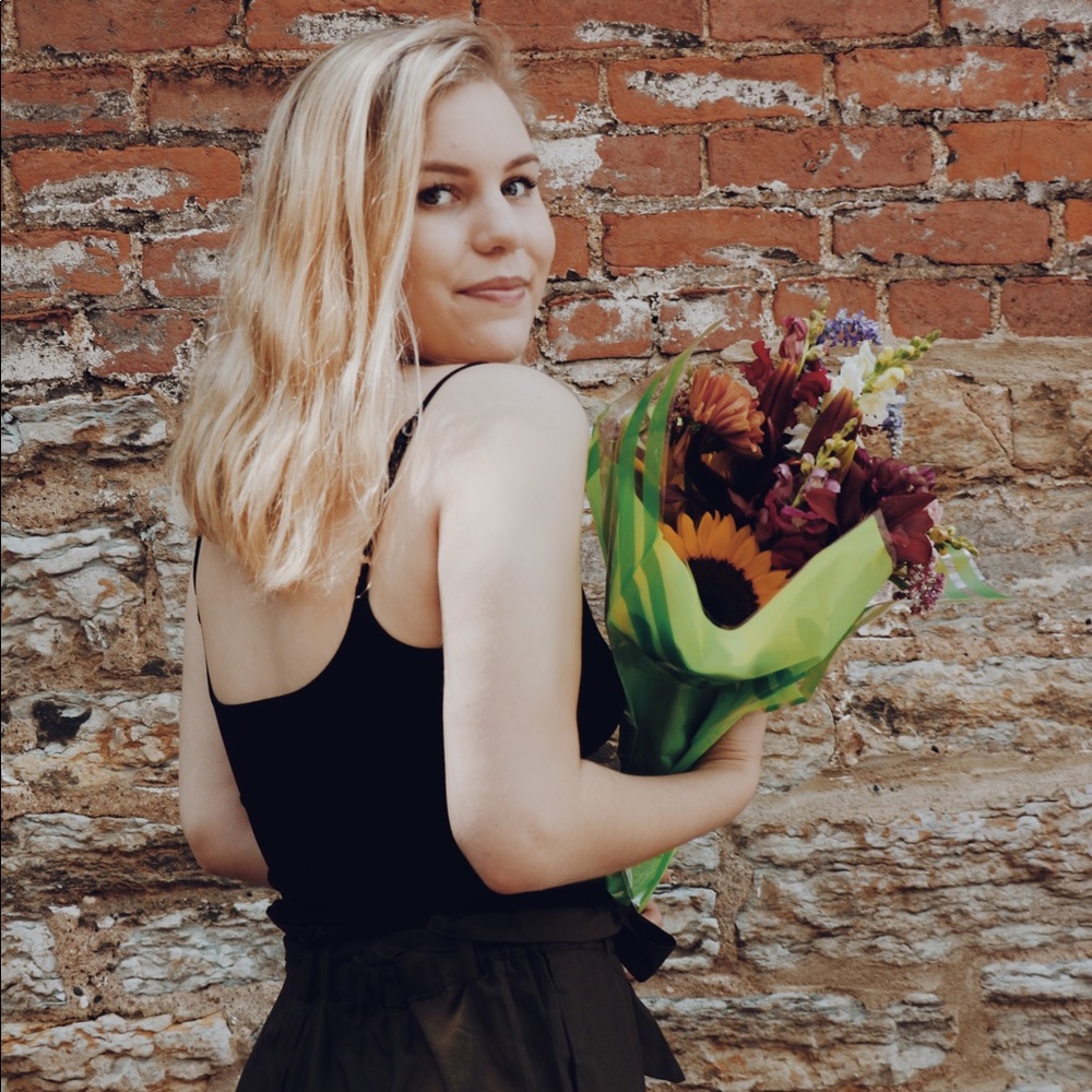Meet your Posher, Savannah